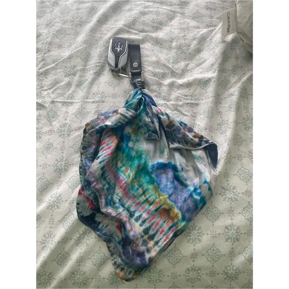 AMIRI Multicolor Tie-Dye Key Chain Scarf Accessory - Blue Purple Black