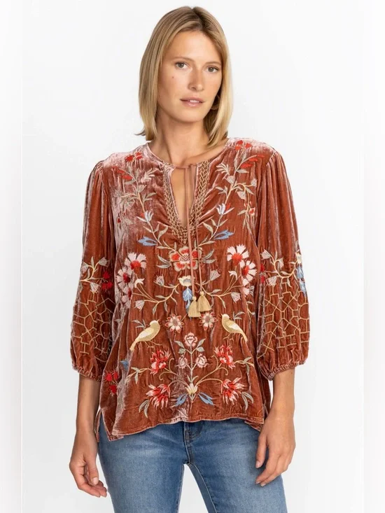 Johnny Was Clara Velvet Embroidered Peasant Silk/Rayon Blouse w/ Tassels. Sz XS