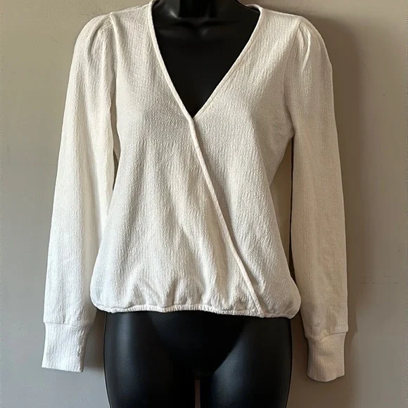Madewell texture & thread puff sleeve faux wrap top CREAM size XS