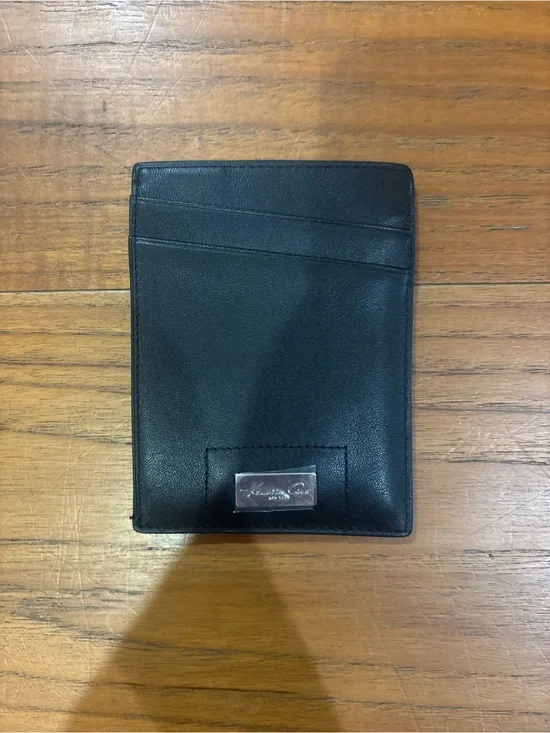 Kenneth Cole Black Leather Slim Card & Key Holder with Metal Plate