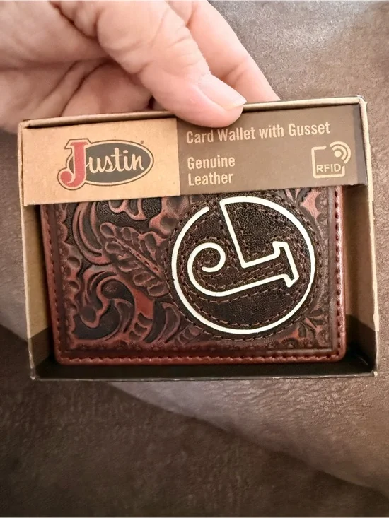 Justin Boots Brown Tooled Leather Card Wallet with White Logo Accent