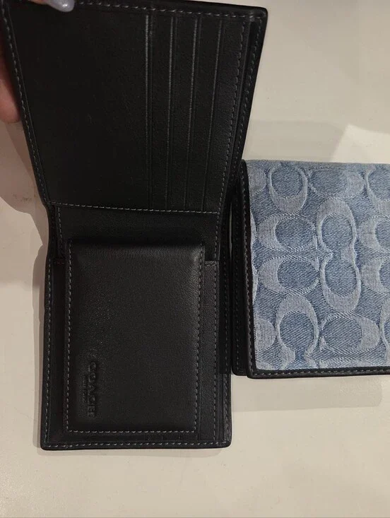 Coach Men's 3-in-1 Wallet In Loved Signature Denim CEC02 $178