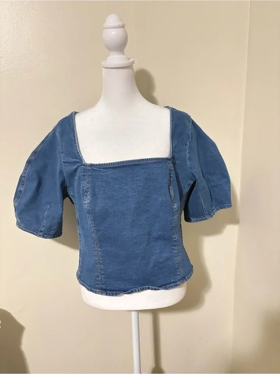 Old Navy Blue Square-Neck Puff Sleeve Denim Top