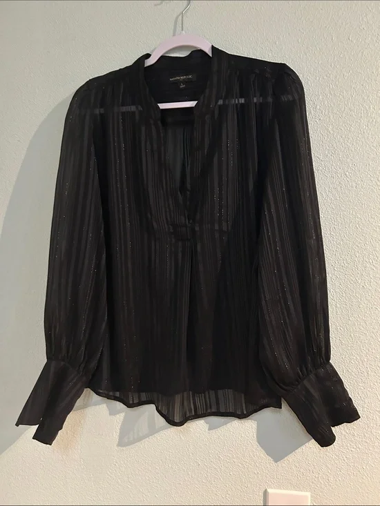 Banana Republic Black Sheer Metallic-detail Blouse