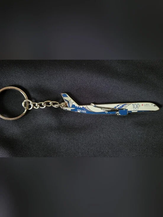 Commemorative 1925-2025 Blue & White DELTA Airline Airplane Keychain