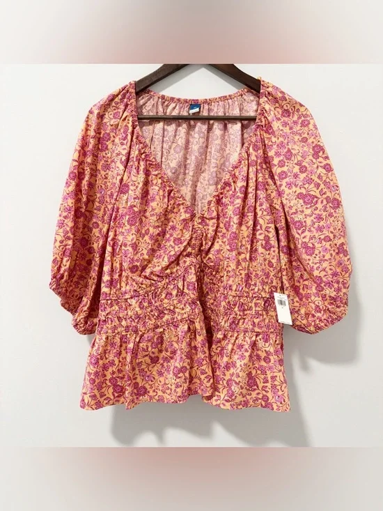 Old Navy Floral Puff-Sleeve Peplum Blouse Womens 2X‎ V-neck Smocked Cottagecore
