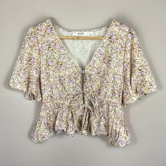 ASTR the Label Puff Sleeve Top Women’s L Tie Front Floral Pattern