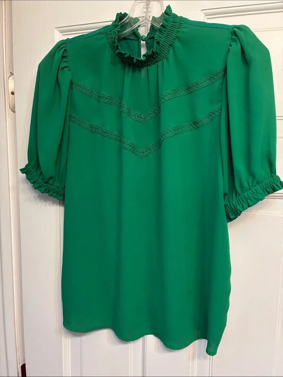 LOFT Green Ruffle-Neck Puff Sleeve Blouse