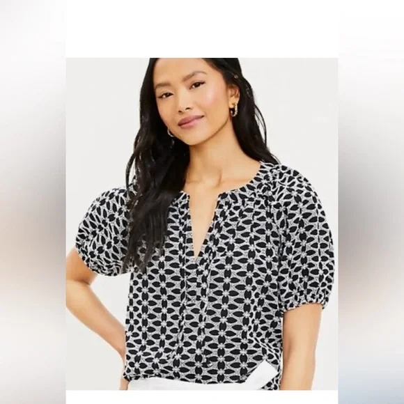 NWT LOFT Black and White Puff Sleeve Top sz XXSP