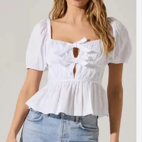 ASTR Medium White Blouse Puff Sleeve Milkmaid Coquette Romantic Bows