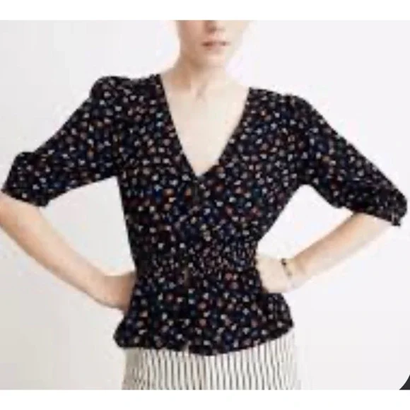 Madewell Womens Blouse XS Black Floral V-Neck Smocked Peplum Top Romantic Boho