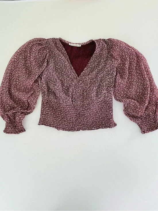Abercrombie & Fitch Burgundy Floral Blouse Puffy Sleeves Smocked Cropped Top M