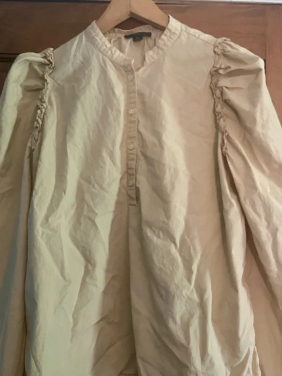 J.Crew Ruffle Shoulder Puff Sleeve Popover Blouse | Beige | Small