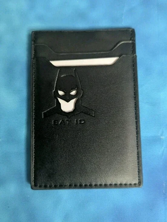 Bat iD Batman Vertical Wallet ID Holder Black NIB