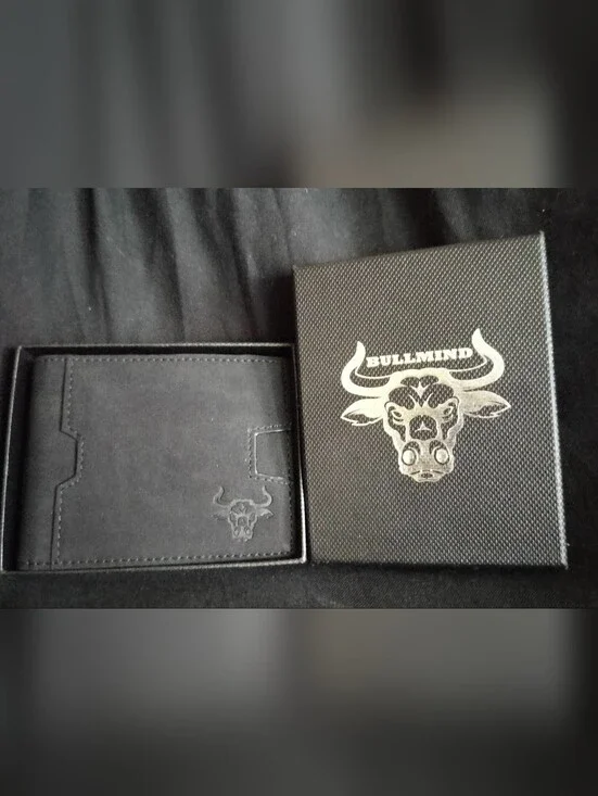 New Bullmind Black Leather Bifold Wallet