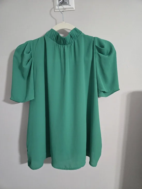 LOFT Emerald Green Puff-Sleeve Mock Neck Blouse