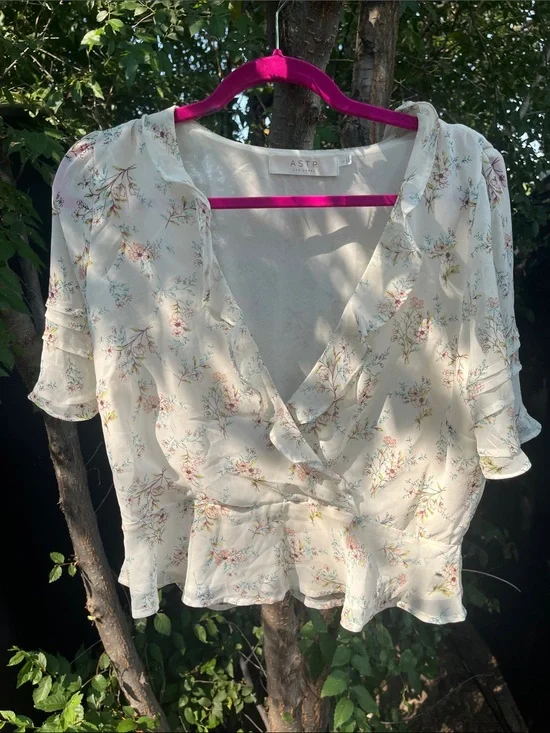 ASTR Cream Floral Wrap Blouse with Ruffle Detail