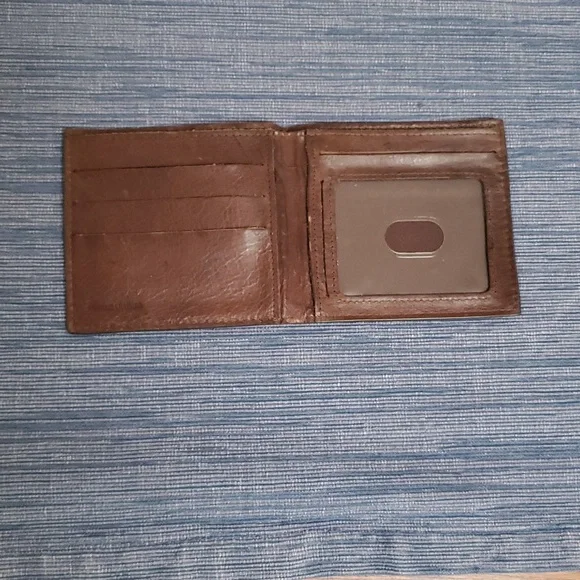 Bifold Leather Wallet