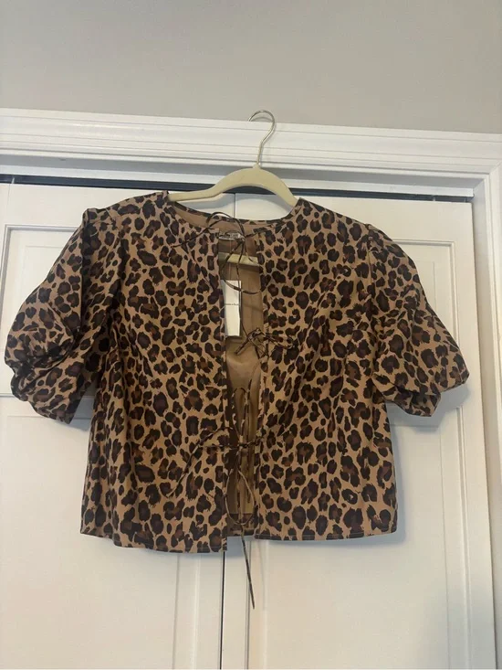 Abercrombie & Fitch Leopard Print Tie-Front Blouse - Brown & Black