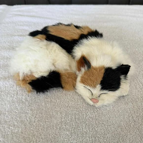 Cat Toy One Size White Black Calico Sleeping Cat