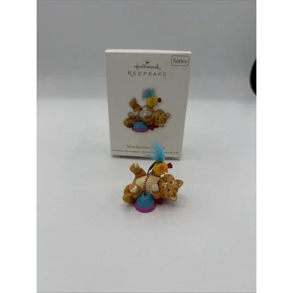 Hallmark Keepsake 2011 Mischievous Kittens Cat Toy Xmas Ornament 13th in Series