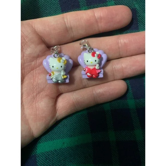 Hello Kitty x Kazuko Hosoki Netsuke 2xCharms