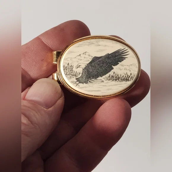 Vintage money clip with image of eagle by brand Barlow