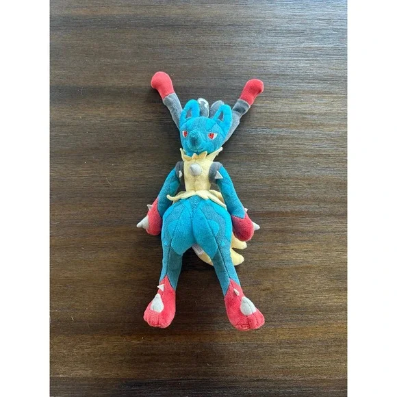 Tomy Pokemon Plush Mega Lucario 11