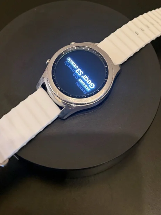 Samsung Gear S3 Classic Smartwatch - Silver Case with White Band