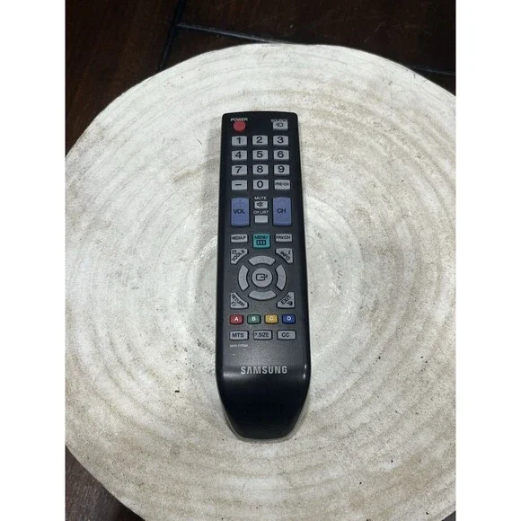 GENUINE Samsung TV Remote Control BN59-01006A OEM Untested