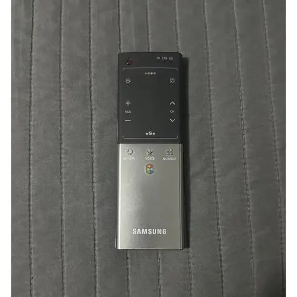 Original GENUINE Samsung Smart TV AA59-00626A Voice Remote RMCTPE1 TESTED