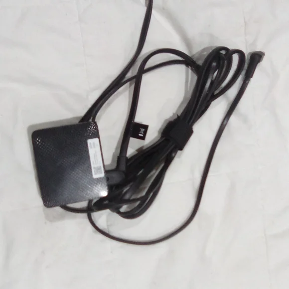 Samsung Black Charging Cable 35 W Ac A3514 Rpw 14v 2.5a