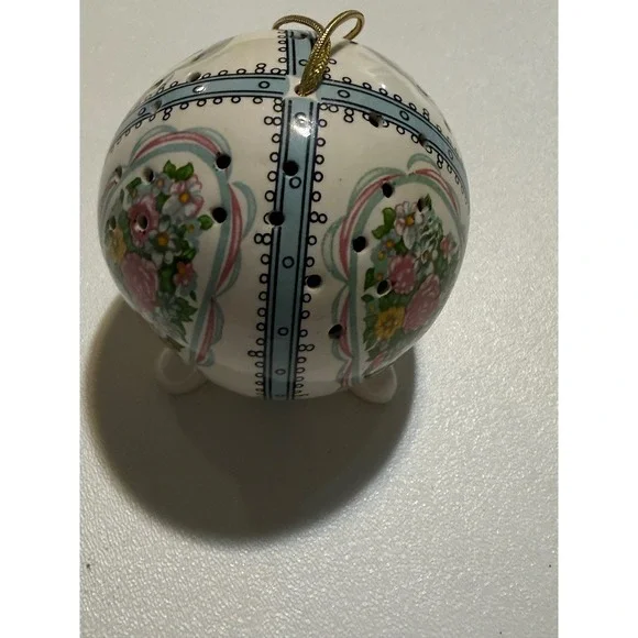 Vintage Ceramic Floral Pomander Ball Footed Potpourri Holder Pink Blue Rose
