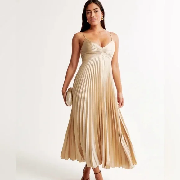 Abercrombie & Fitch Gold Pleated Maxi Dress