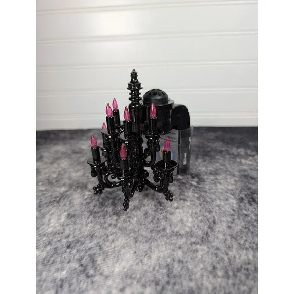 Bath & Body Works Halloween Chandelier Wallflowers Purple Light Plug-in NWT