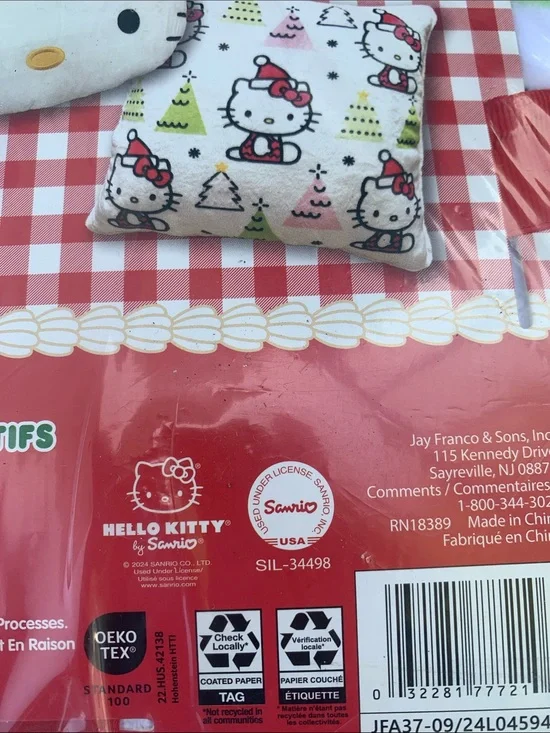 🆕- Sanrio Hello Kitty White Plush Holiday Throw Pillow Set 18”