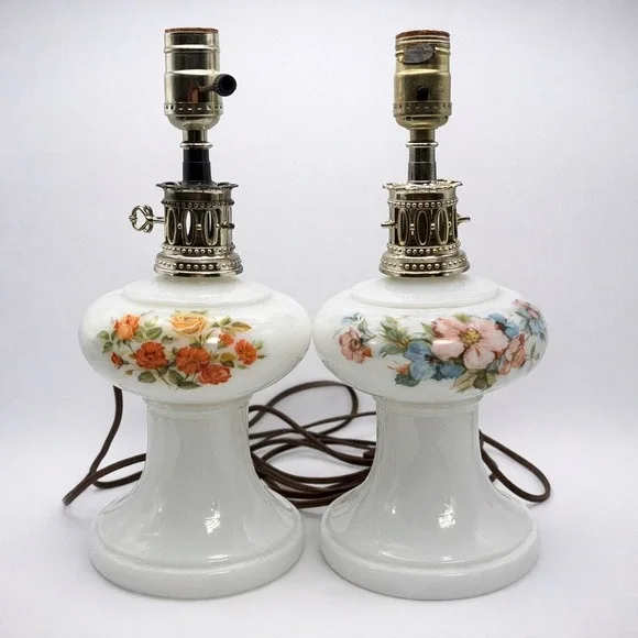 Vintage Milk Glass Lamps Floral Rose Design Pair‎ Accent Table Lamps