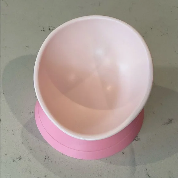 Pet Bowl, Cat/Dog feeder, Non-Slip Bottom Plastic Pet Bowl Pink in Color