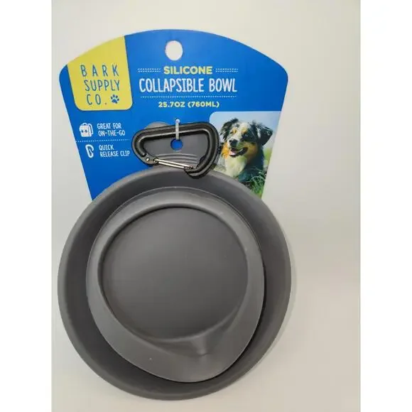 NWT Bark Supply Collapsible Dog Bowl 25.7oz Gray W/Belt Clip