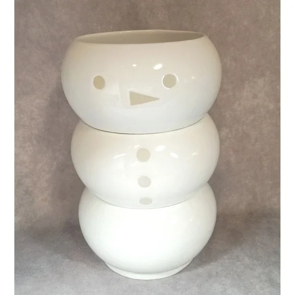 Crate & Barrel Stacking Snowman Bowls Christmas Winter Holiday Serving 3 bowls