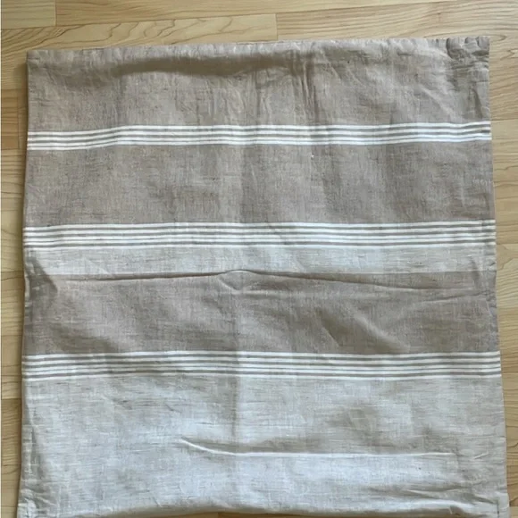 Striped Linen Pillow Cover with zipper in Beige and White Stripe 24x24