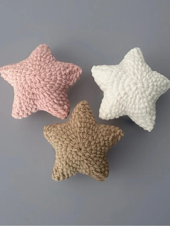 Crocheted Plush Star Accent Pillow Set - Pink, White & Beige