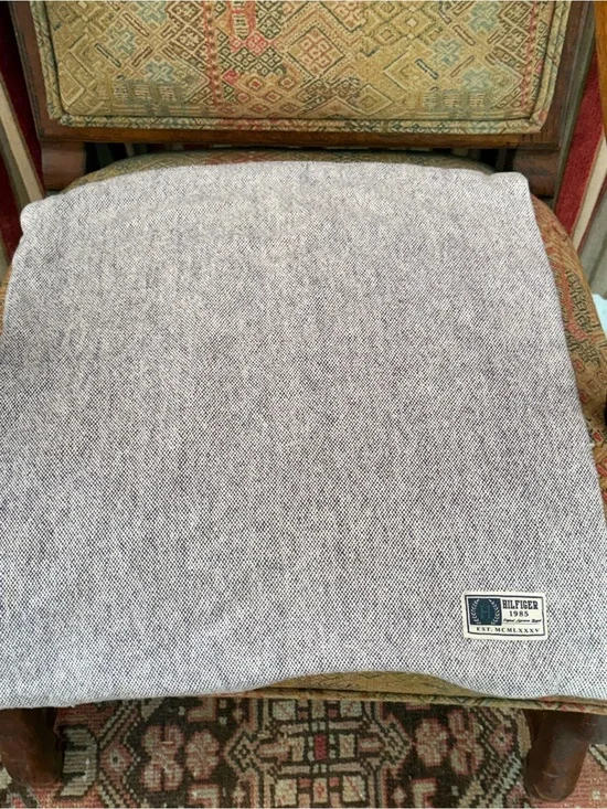 Tommy Hilfiger Heather Gray Knit Throw