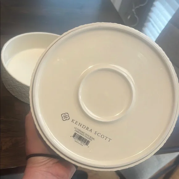 Kendra Scott Cream Dog Bowl