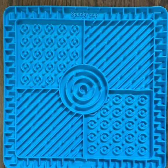Blue Dog Feeder Mat