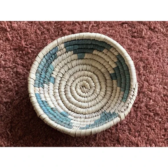 Handwoven Small Basket Trinket‎ Dish Boho Cream Blue Green Star
