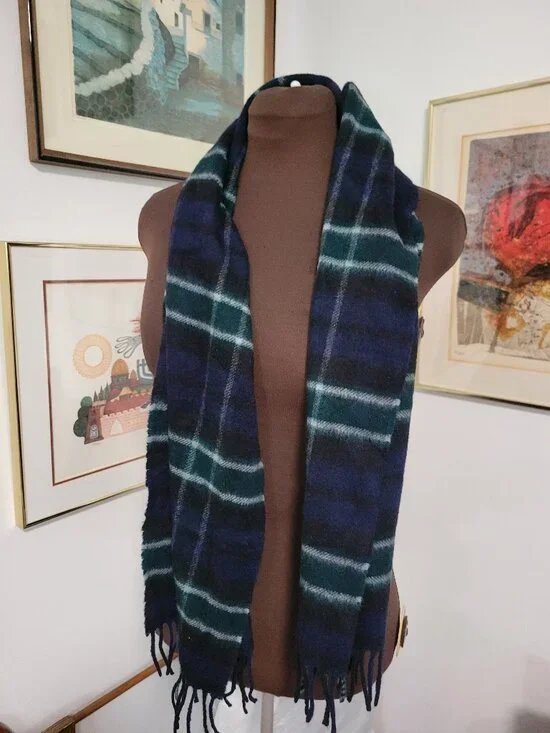 Vintage Unisex Scarf in 100% Cashmere by Balmoral of Scotland