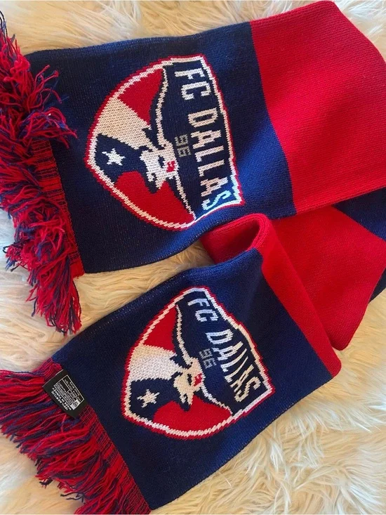 FC Dallas Knit Team Scarf in Red and Navy