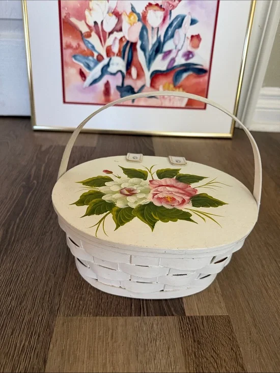 Cottagecore White Floral wooden Wicker Basket purse