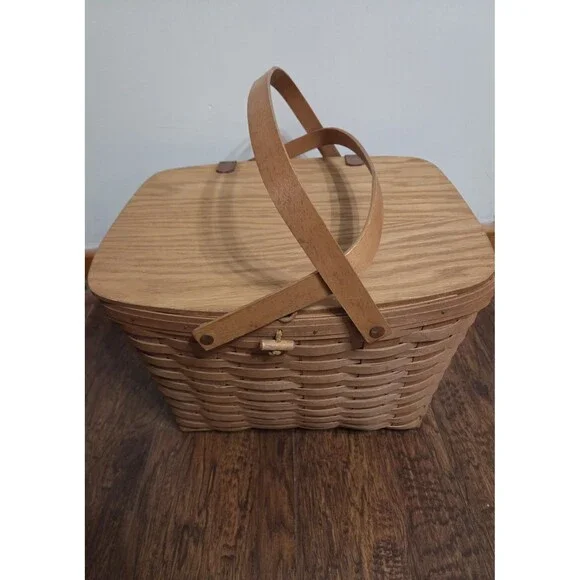 Vintage Longaberger Large Picnic Basket With Lid & Riser 1989 USA